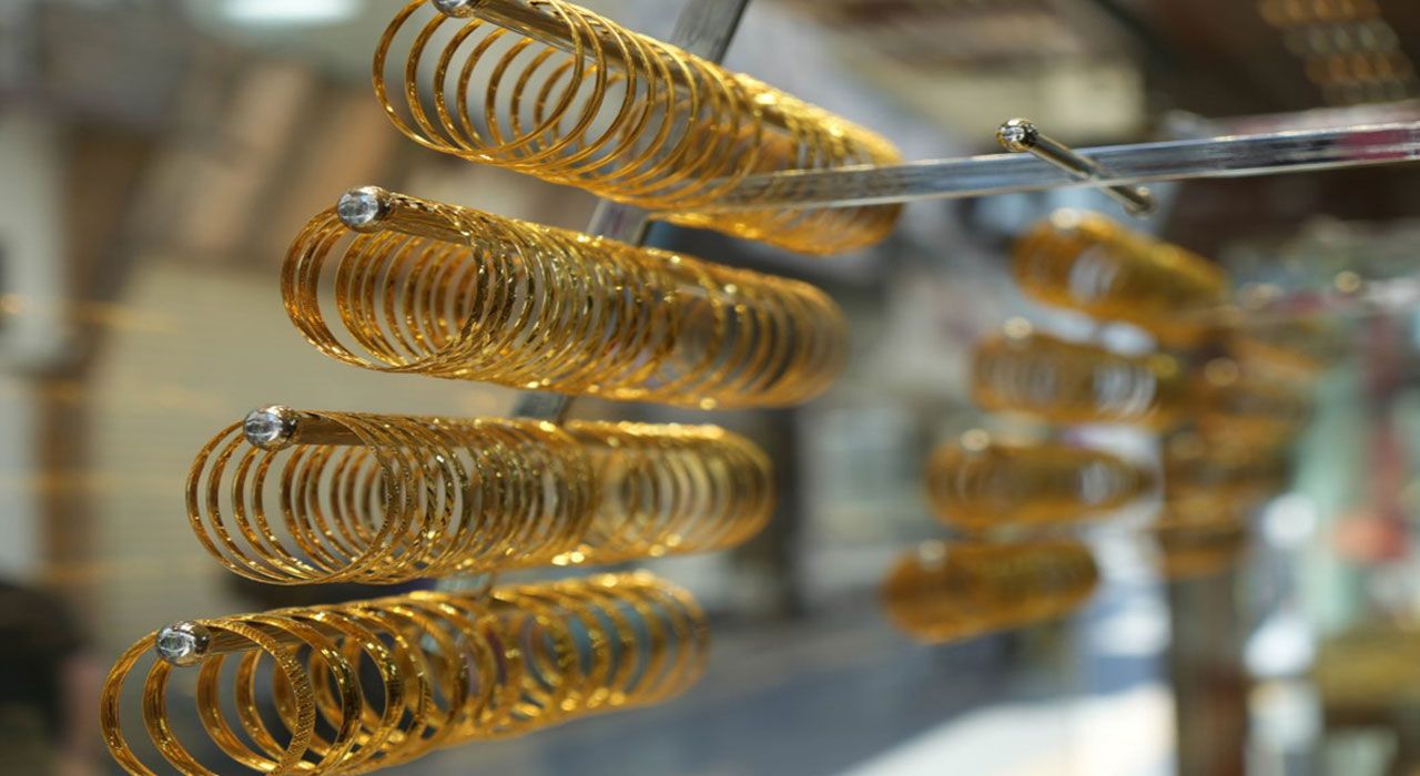 Gümüş Haftanın Kazananı, Bitcoin’de Düşüş Devam Ediyor