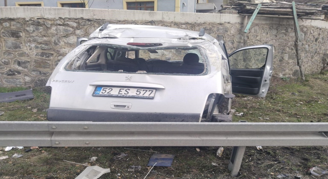 Gümüşhanede trafik kazası: 4 yaralı