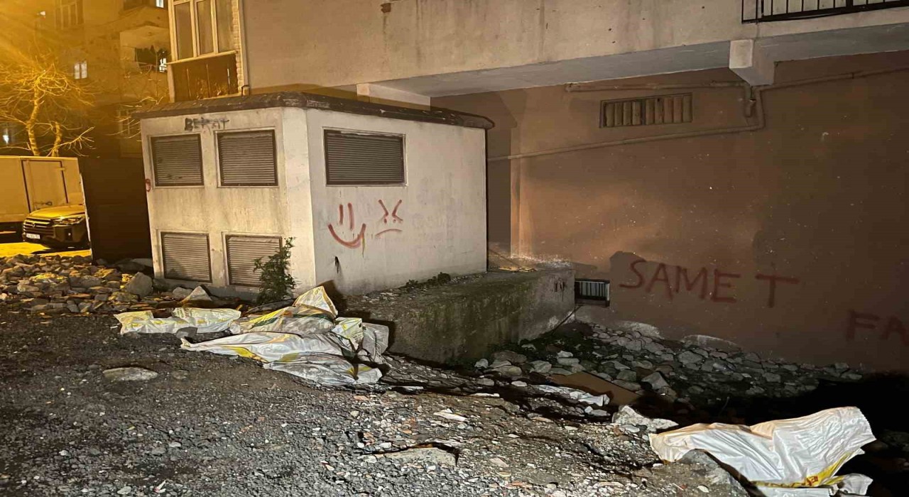 Güngörende boş arsada 6 aylık cenin bulundu
