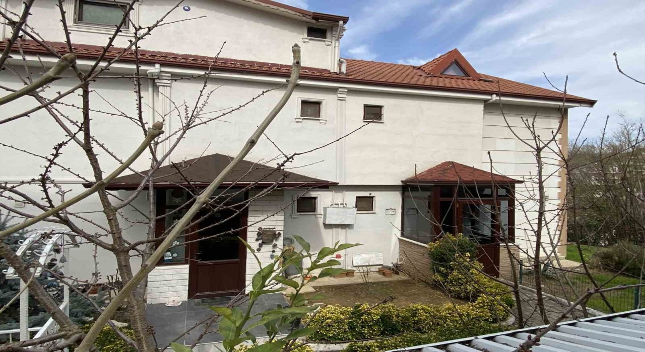 Hacı Baba tuzağıyla servet topladılar: Suçu da cinlere attılar