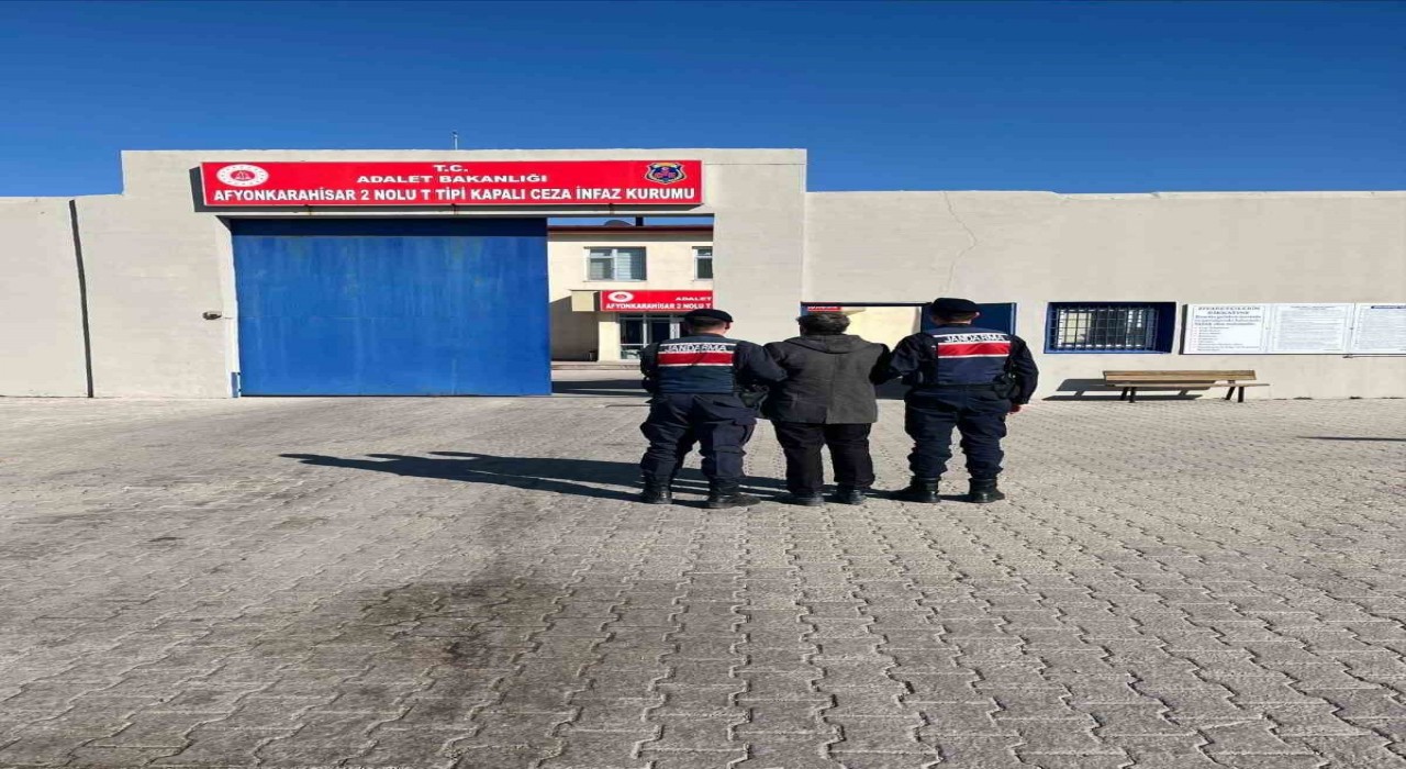 Hapis cezası ile aranan şahsı jandarma yakaladı
