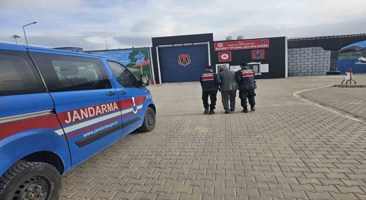 Hapis cezasıyla aranan şahsı jandarma yakaladı