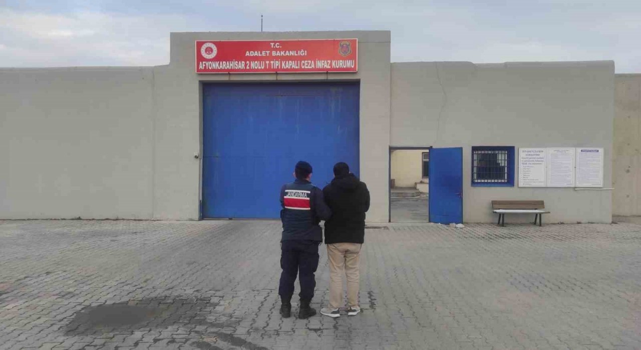 Hapis cezasıyla aranan şahsı JASAT yakaladı