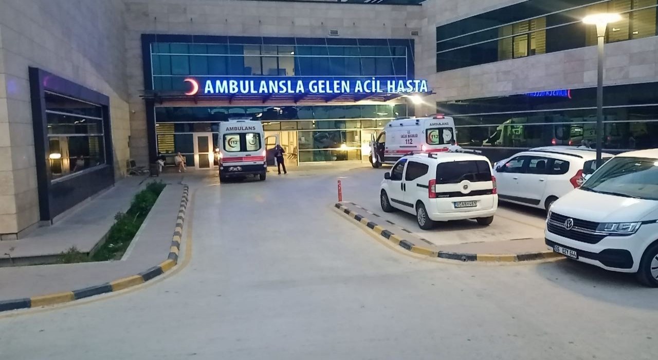 Hatayda 7nci kattan düşen kadın hayatını kaybetti