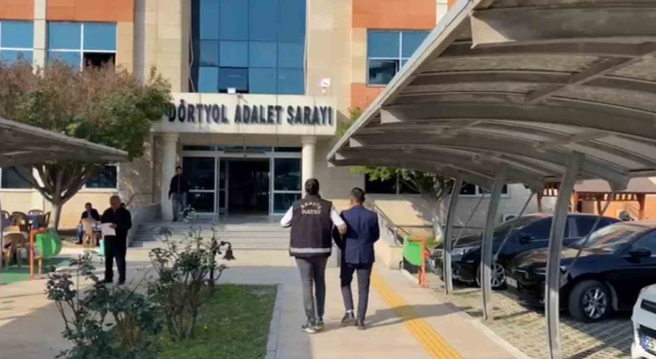 Hatayda hapis cezasıyla aranan 2 kişi tutuklandı