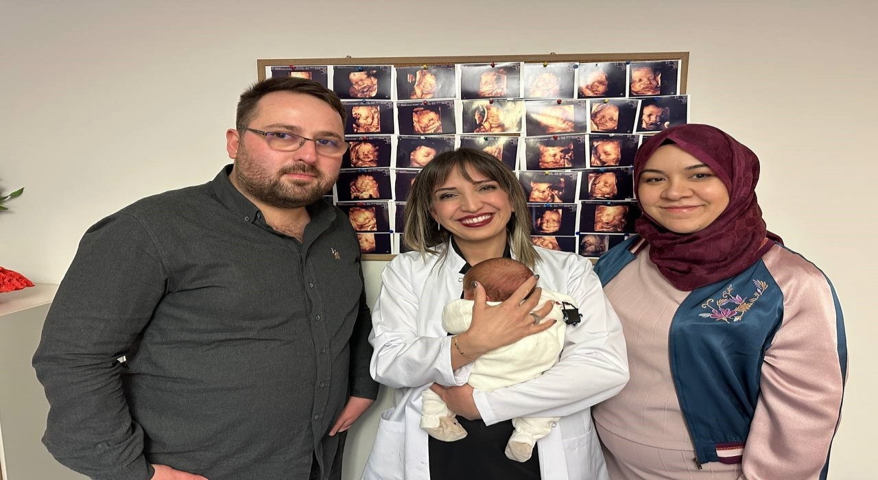 Hem bebek hem anne için faydalı: ‘Suya doğum