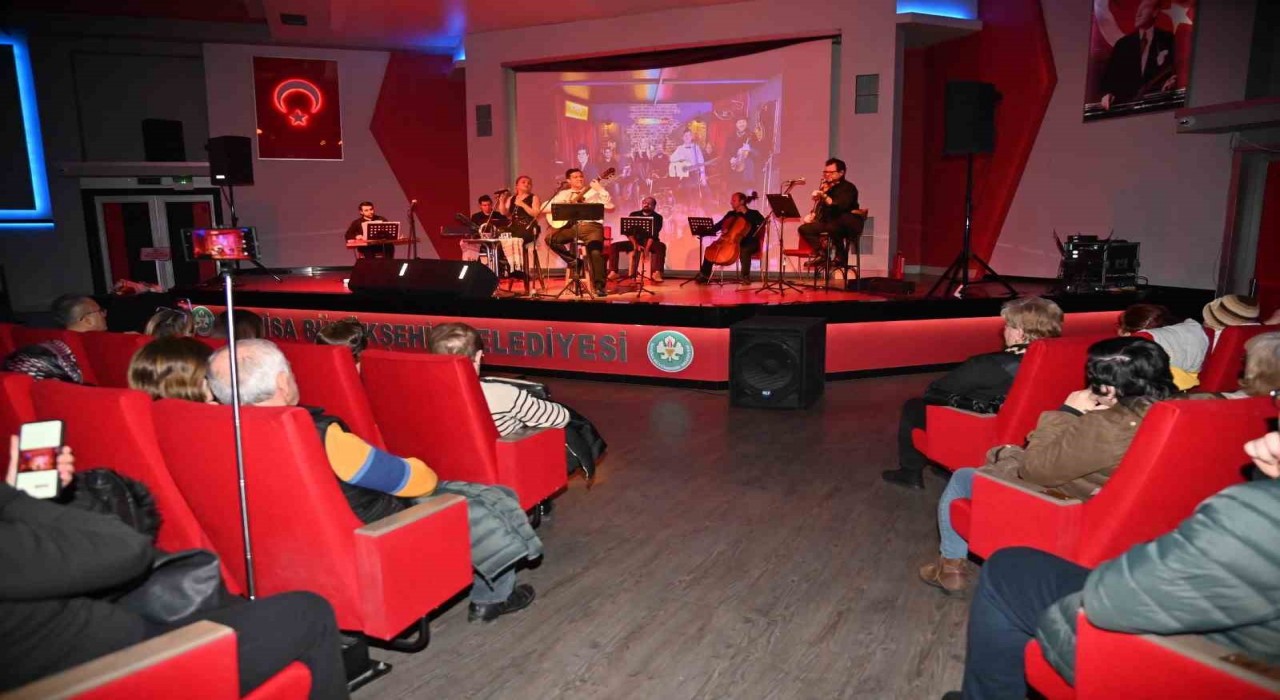 Hijazkâr Grubunun ‘Biçare Akşamlar konseri Manisalılarla buluştu