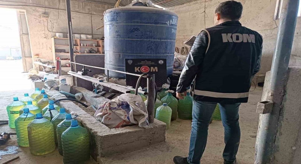 Iğdırda 517 litre kaçak akaryakıt ele geçirildi