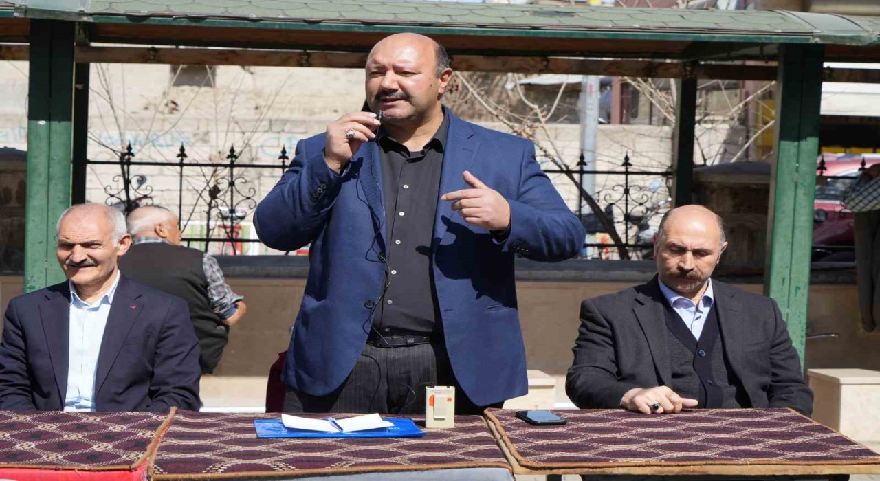Iğdırda Halepçe katliamı kınandı, barışa destek çağrısı yapıldı
