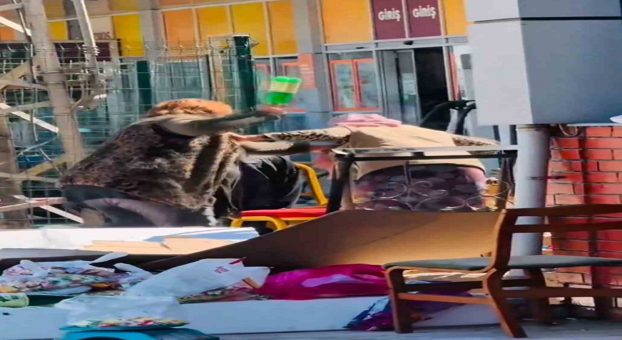 Iğdırda pazarcı kadınların kavgası