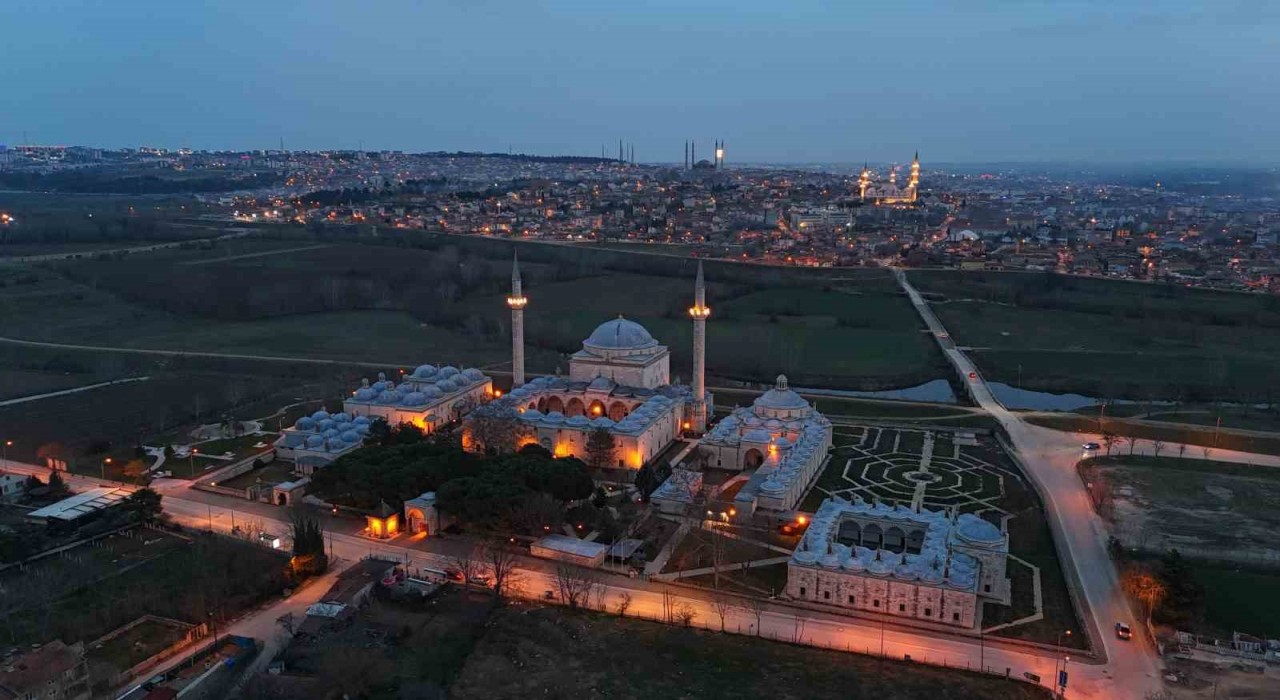 II. Bayezid Külliyesindeki Aşçı Yahya Babanın mutfağı bu Ramazan da iftara kapatıldı