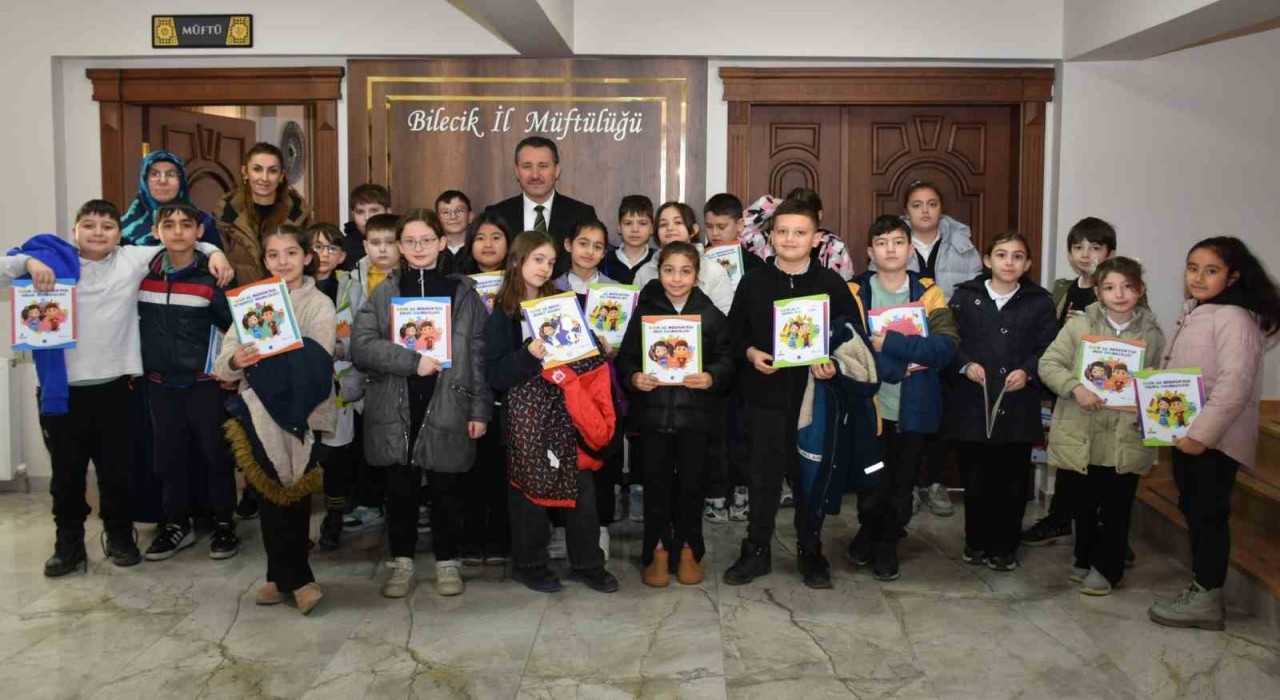 İl Müftüsü Ahmet Dilek, öğrencilerin sorularına cevapladı