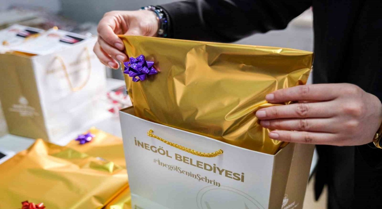 İnegöl Belediyesinden yaşlılara bayram sürprizi