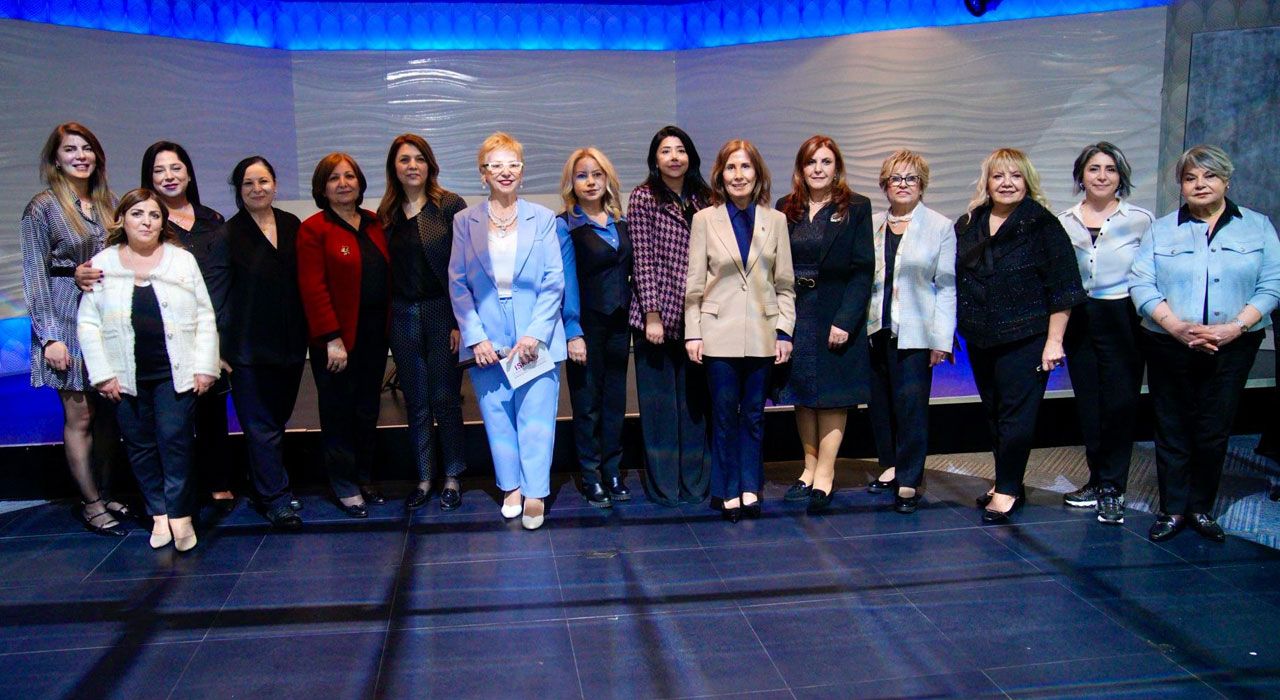 İŞKAD, Dünya Kadınlar Günü Temalı İftar Programı Düzenledi