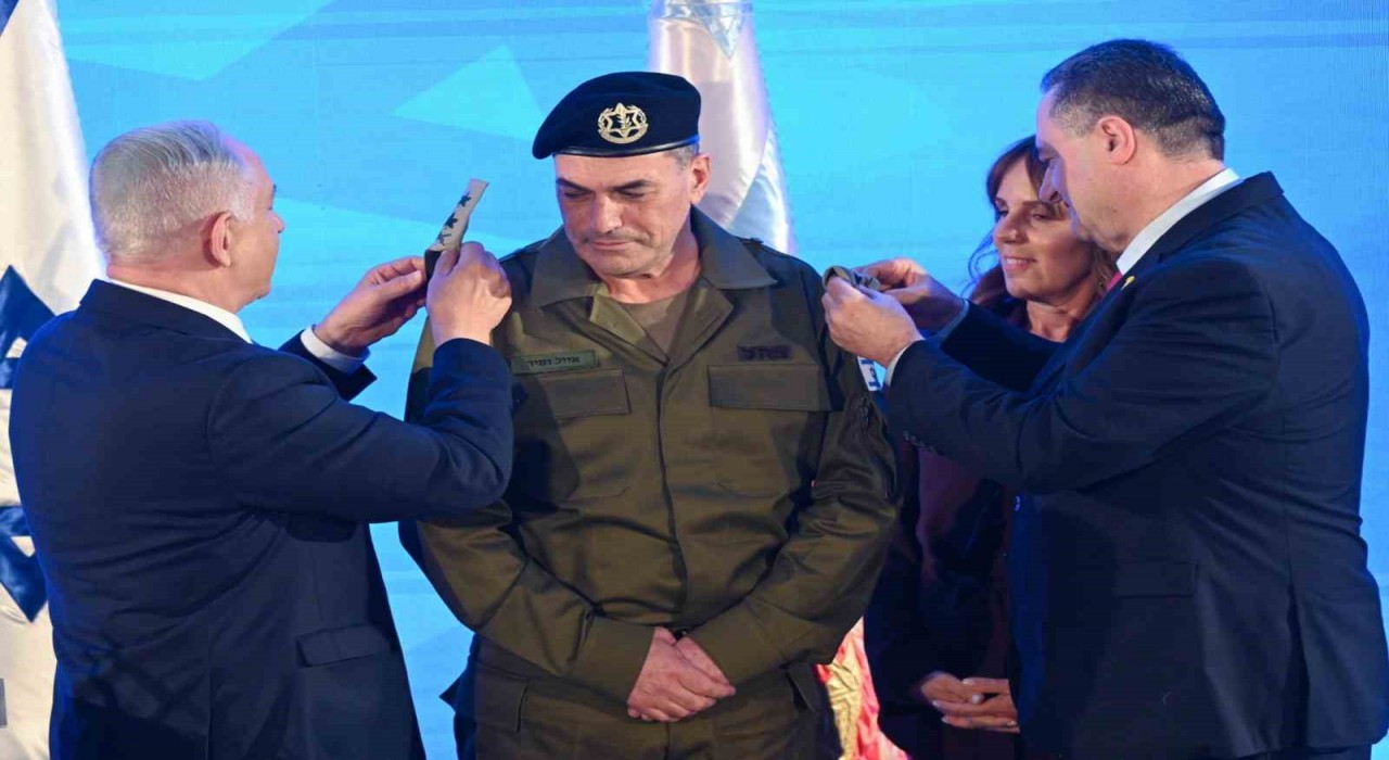 İsrailin yeni Genelkurmay Başkanı Eyal Zamir görevi devraldı