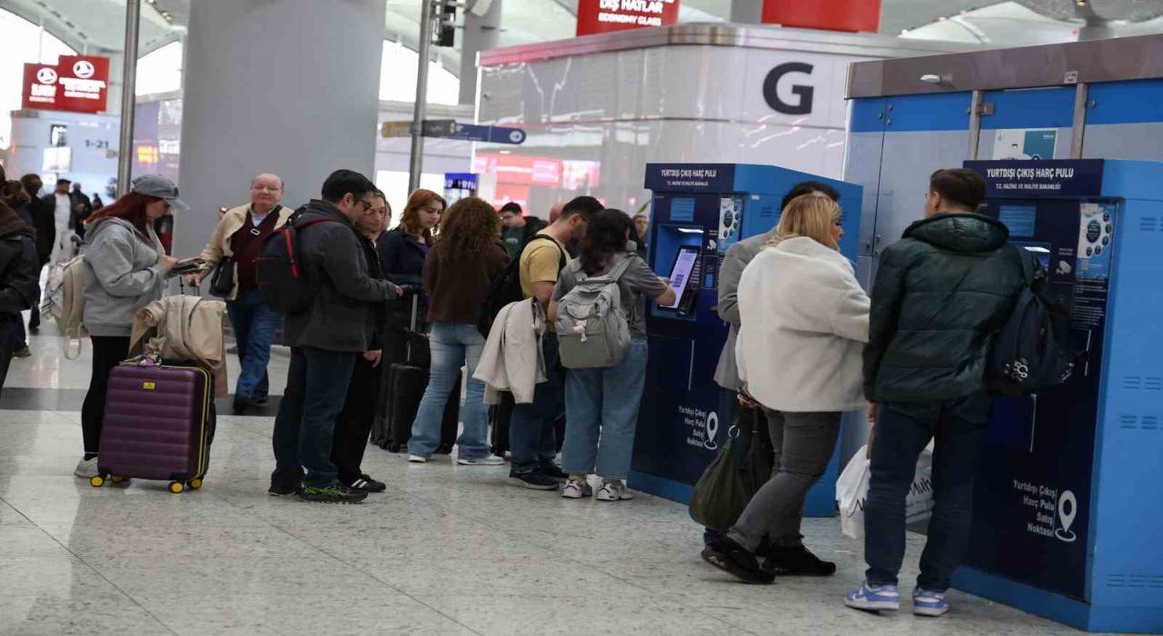 İstanbul Havalimanında bayram hareketliliği başladı
