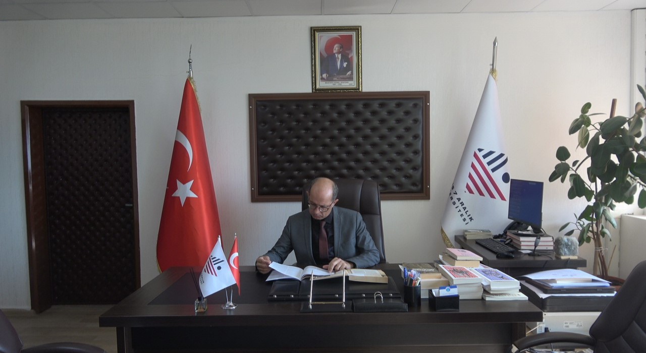 İstiklal Marşının 104üncü yılında milli birlik vurgusu