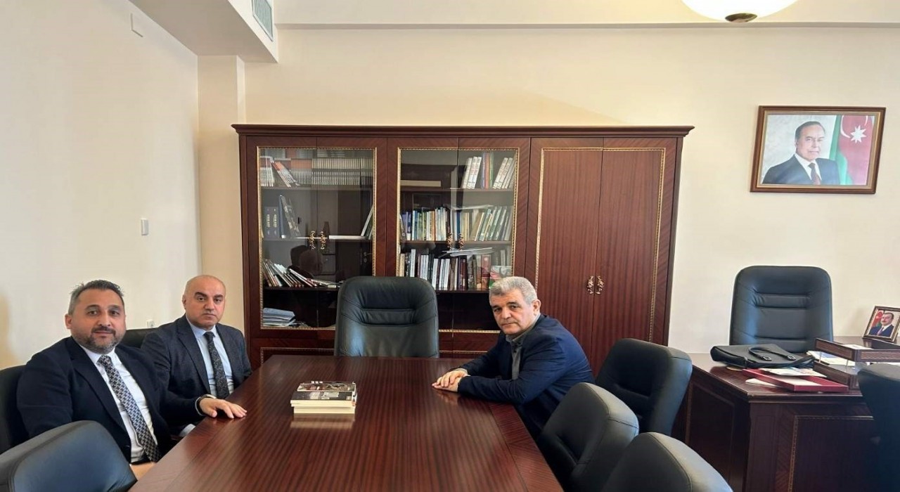 İZAZDERden Azerbaycanda kardeşlik temalı önemli temaslar