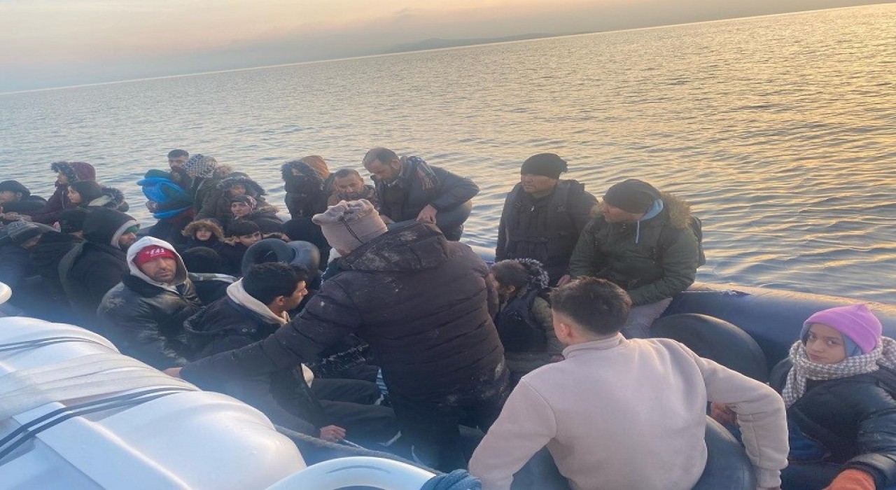 İzmirde 36 düzensiz göçmen yakalandı