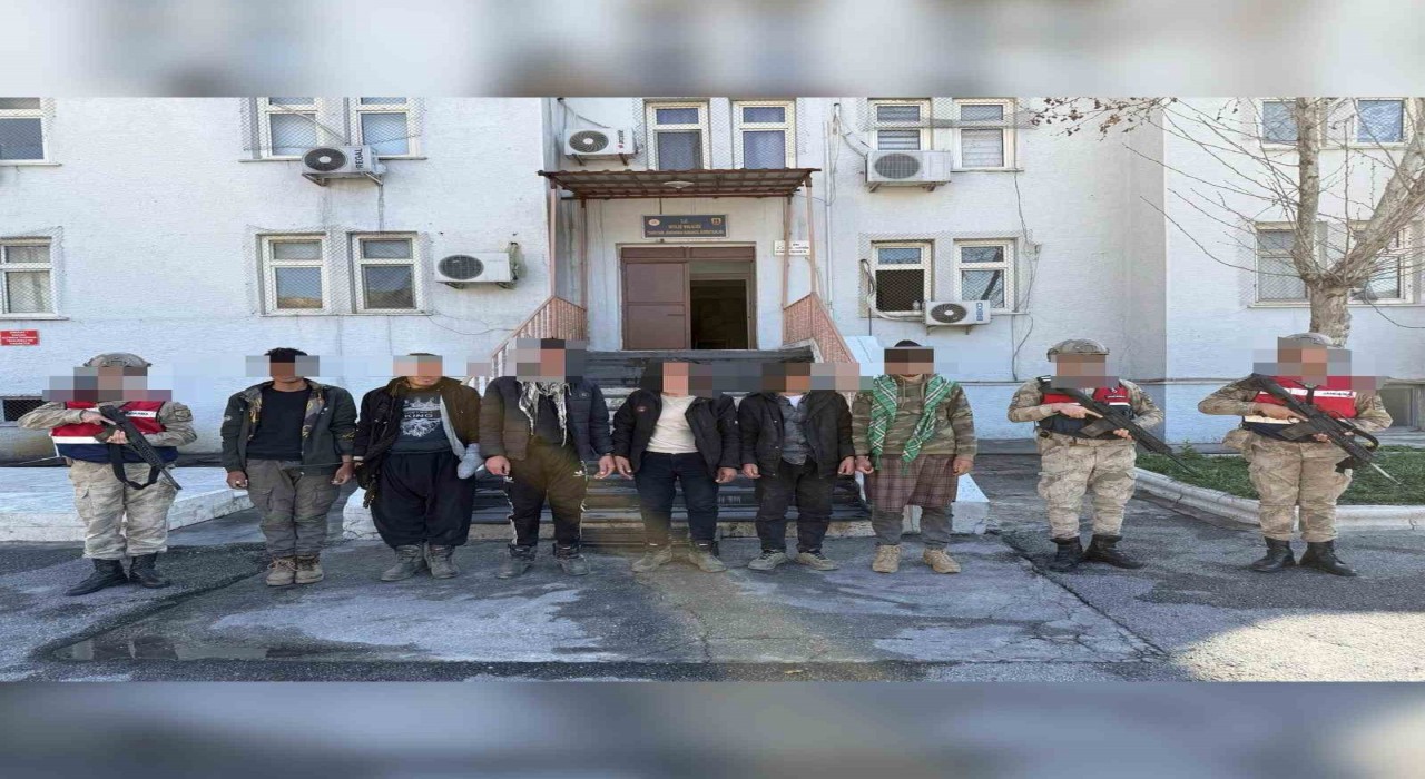 Jandarmadan kaçak göçmen operasyonu