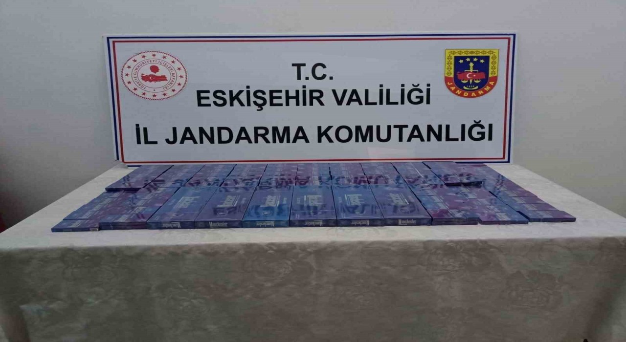 Kaçak sigara satan şahıs jandarma ekiplerince yakalandı