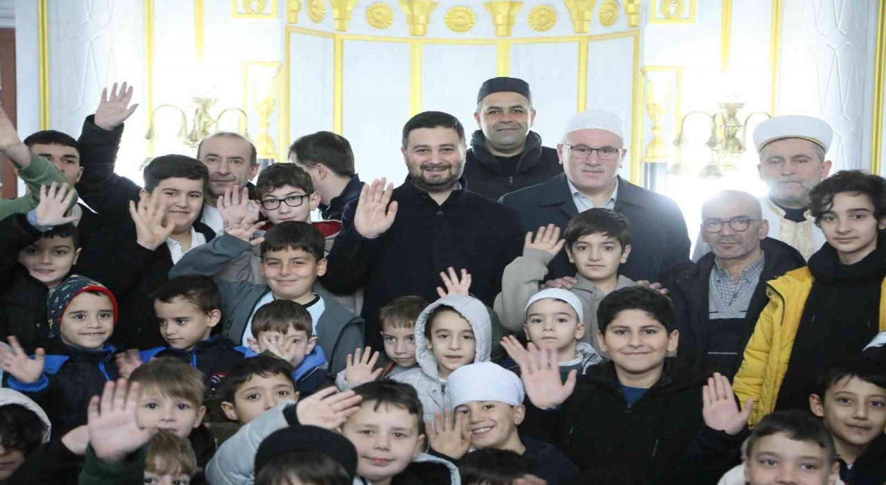 Kağıthanede 2 bin genç tablet sahibi oldu
