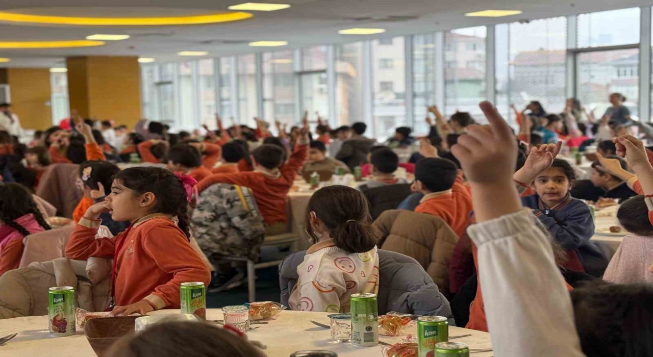 Kağıthanede çocuklara özel tekne orucu programı
