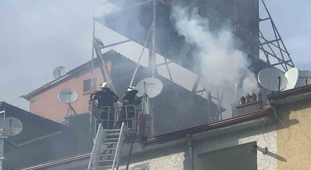 Karamanda baca yangını korkuttu
