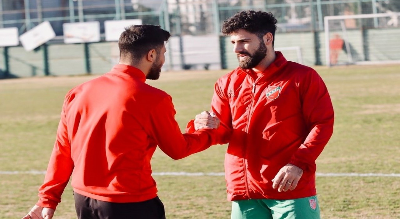 Karşıyakada Enes Nalbantoğlu çalışmalara başladı