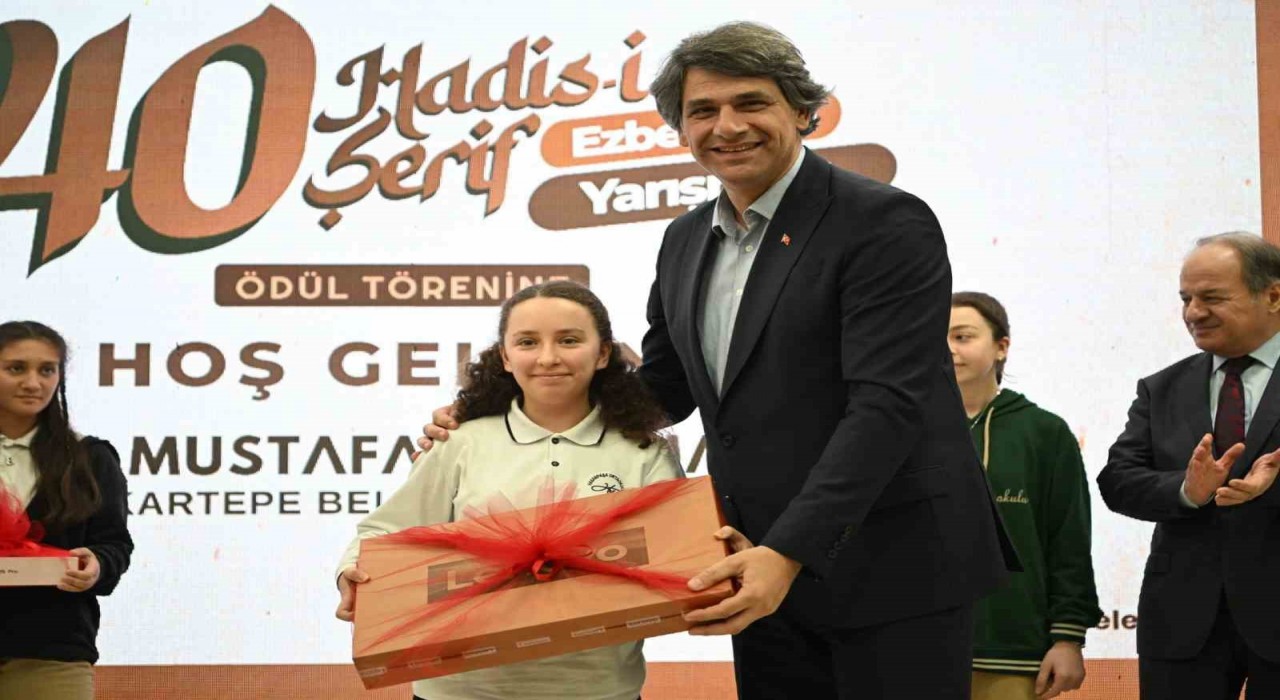 Kartepede hadis ezberleme yarışı