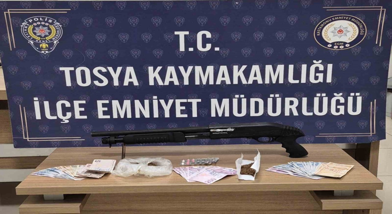 Kastamonuda bir evde yapılan aramada uyuşturucu yakalandı