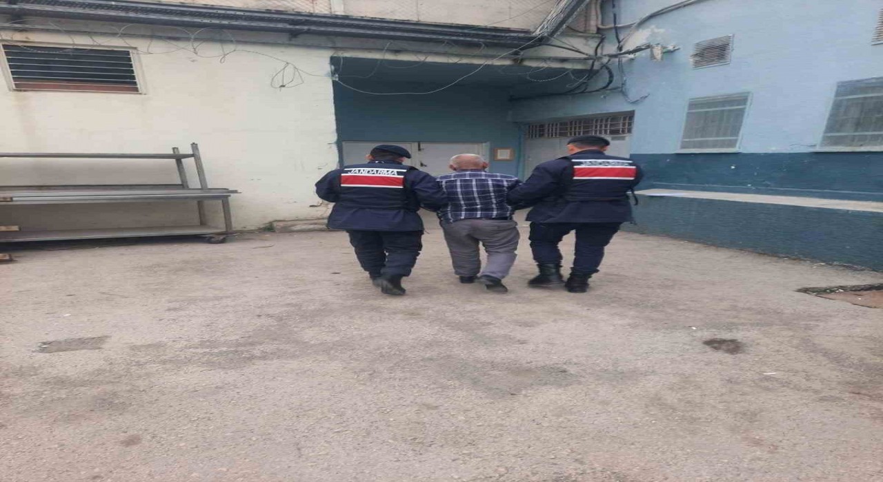 Kastamonuda ‘kasten öldürme suçundan aranan şahıs jandarmadan kaçamadı