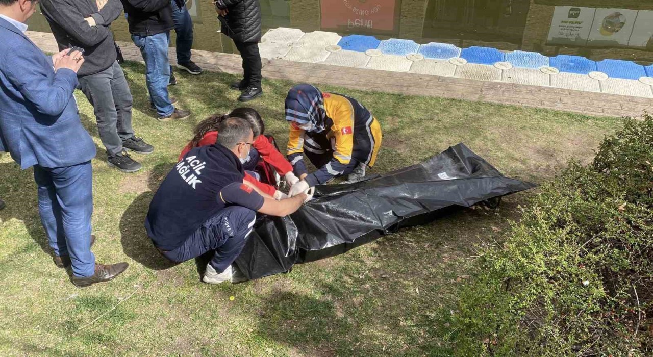 Kayıp kadının Porsuk Çayında cesedi bulundu