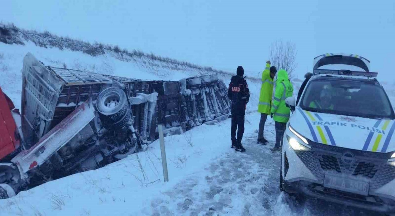 Kayseride mahsur kalan 911 kişi kurtarıldı