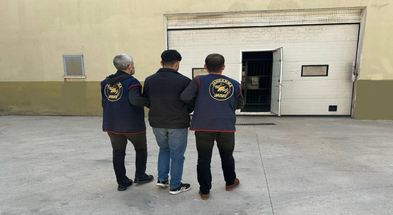 Kesinleşmiş hapis cezası bulunan 3 şahıs yakalandı