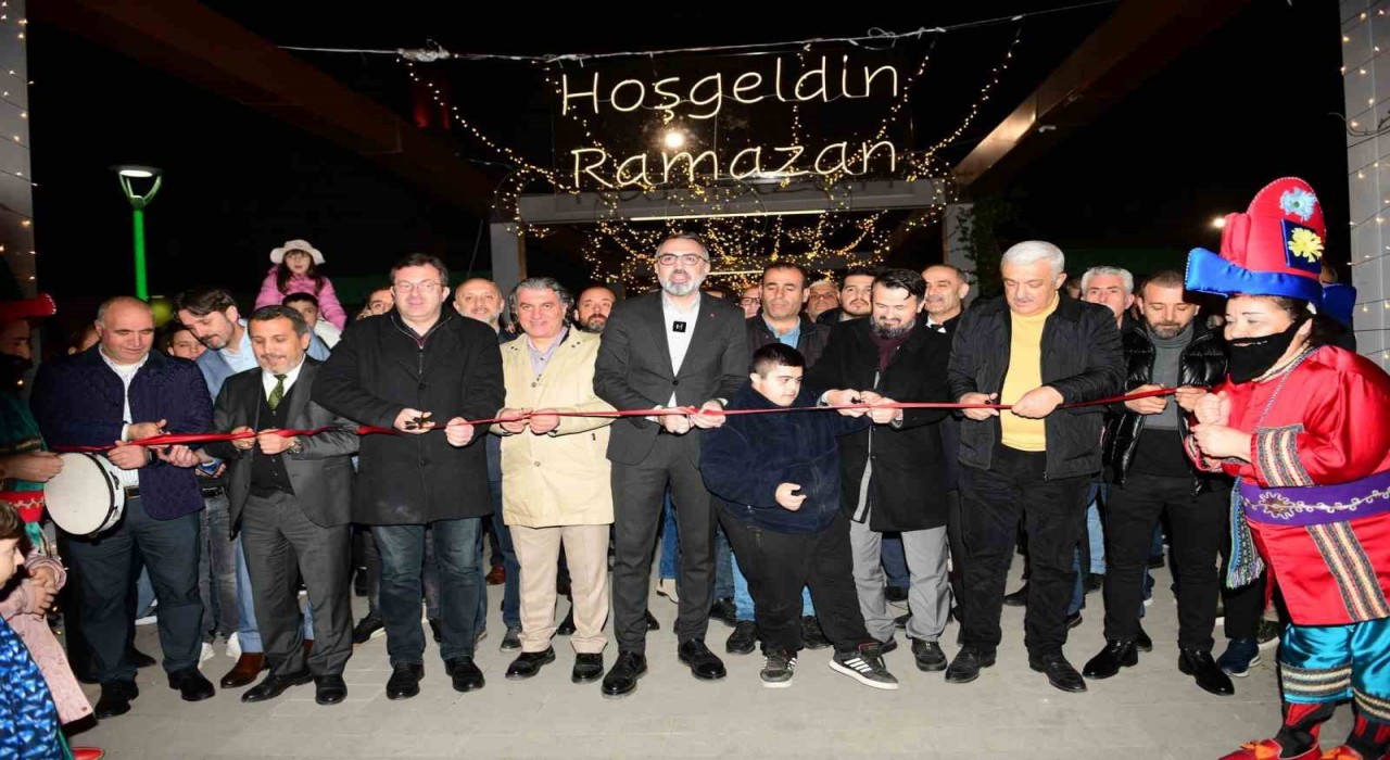 Kestelde Ramazan Sokağı açıldı