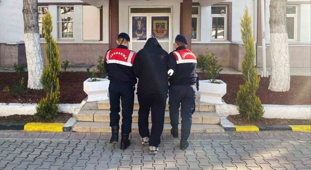 Kırıkkalede iki firari hükümlü yakalandı