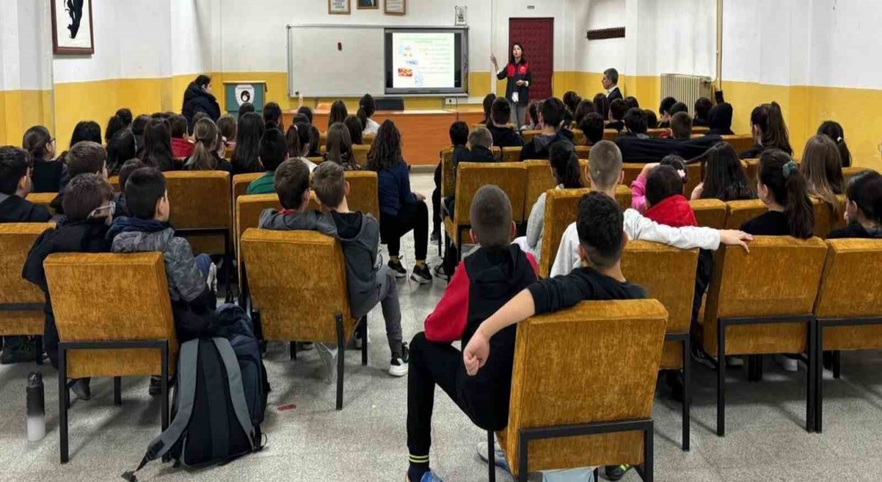 Kırklarelinde öğrencilere gıda güvenliği eğitimi