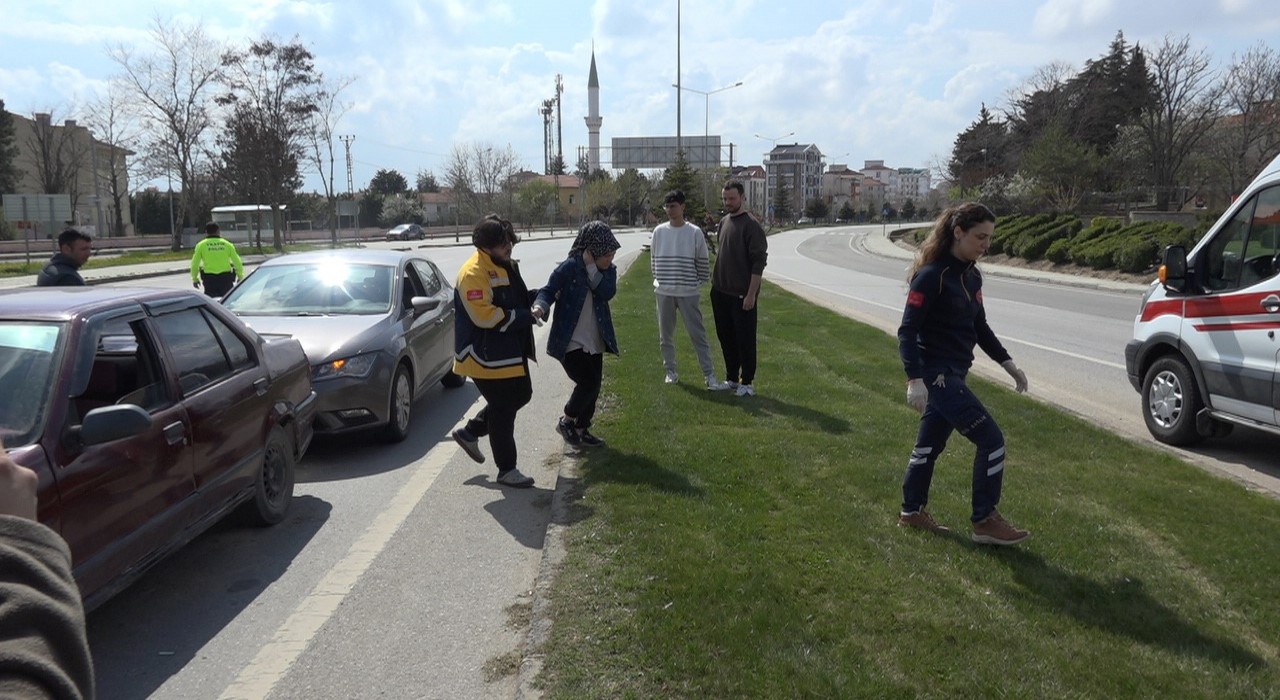 Kırklarelinde zincirleme trafik kazası