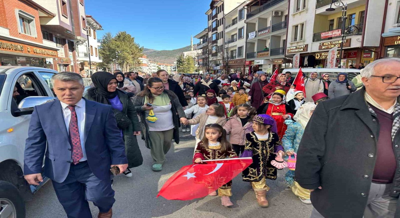 Kızılcahamamda Ramazan coşkusu sokaklara taştı