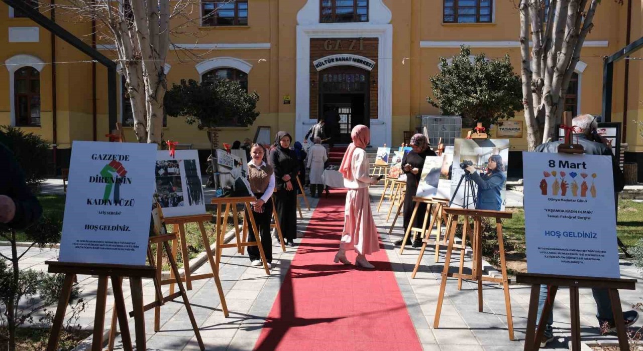 KMÜ Yeni Medya ve İletişim Bölümü öğrencilerinden 8 Marta özel sergi