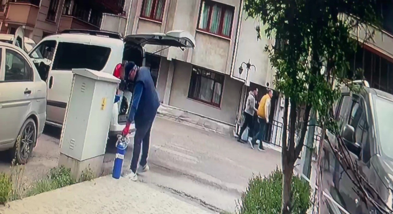 KOAH hastasının oksijen tüpünü çaldı