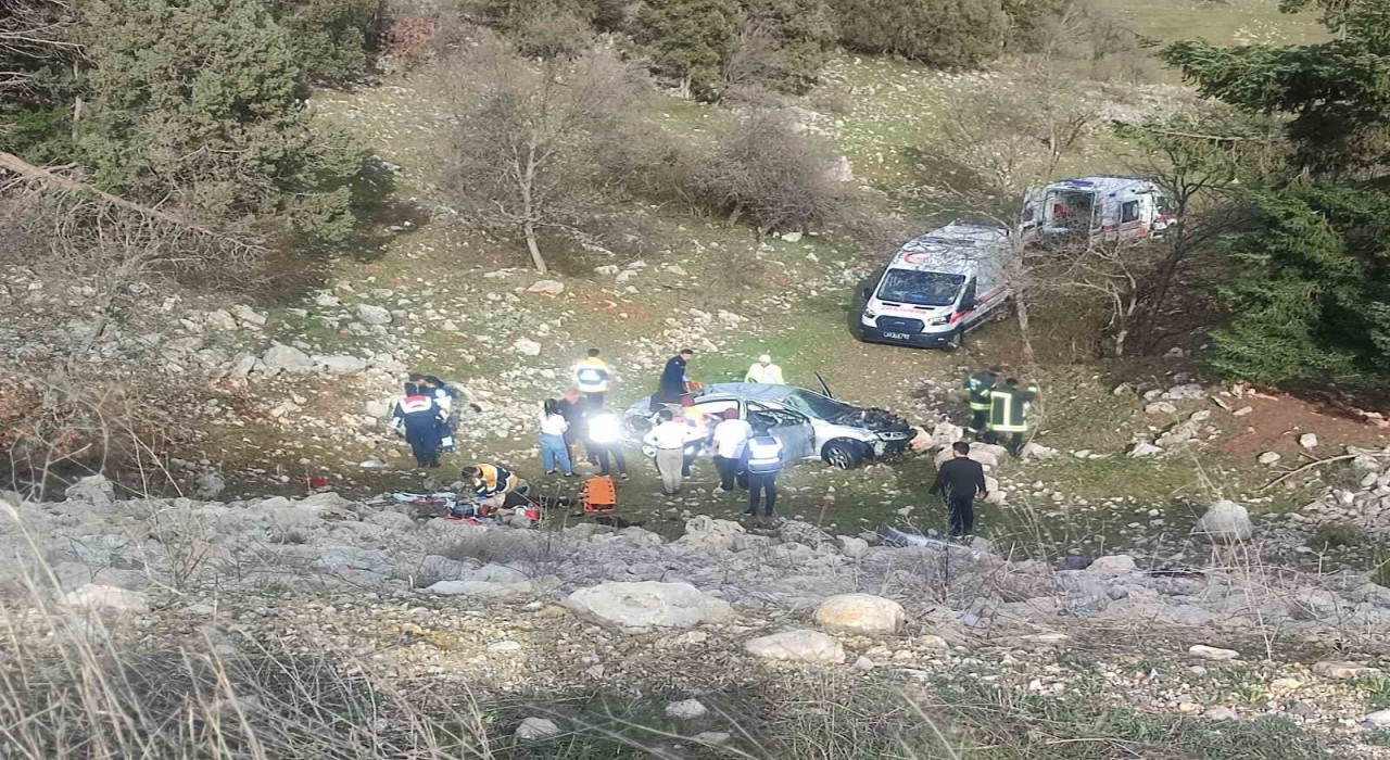 Konyada kazada hayatını kaybeden 2 kişinin isimleri belli oldu