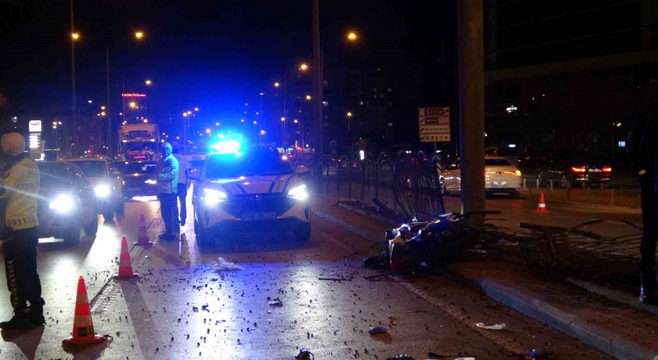 Konyada yarışan motosikletler çarpıştı: 1 ölü, 1 ağır yaralı
