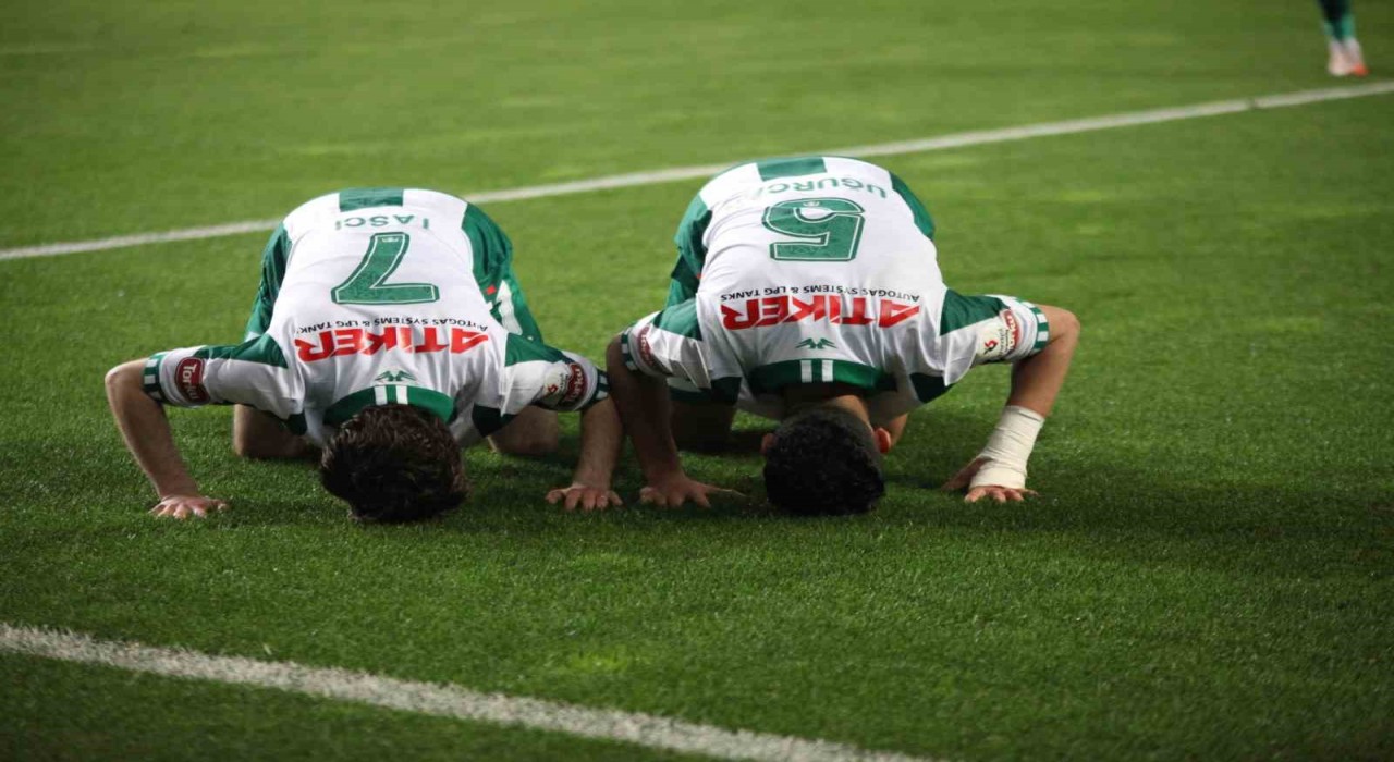 Konyaspor, Beşiktaşı 7 maç sonra mağlup etti