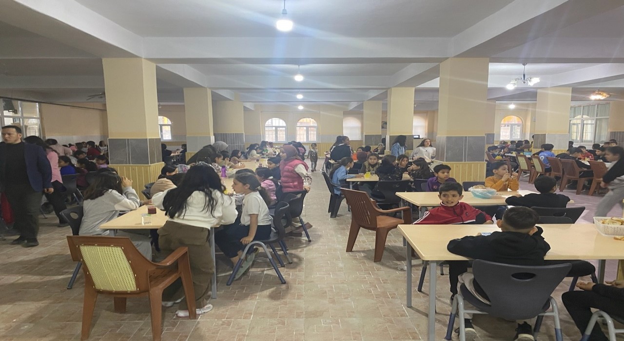 Kuluda 8-14 yaş arası oruç tutan 340 çocuğa iftar yemeği