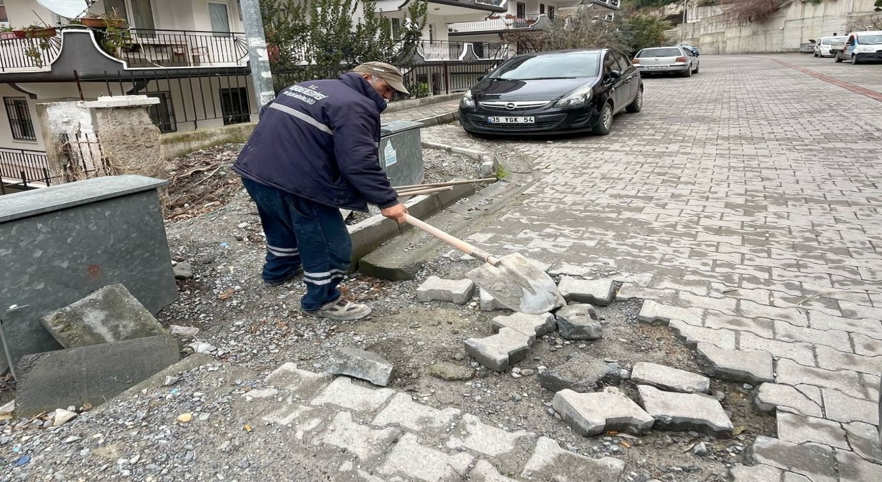 Kuşadasının alt ve üstyapısı her geçen gün daha da güçleniyor