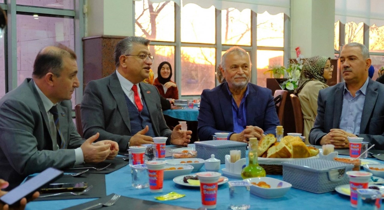 Kütahya Dumlupınar Üniversitesinde iftar