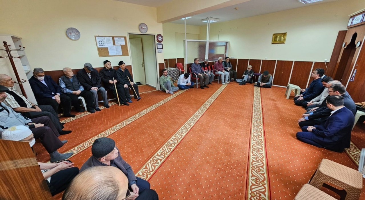 Kütahya Huzurevinde özel program