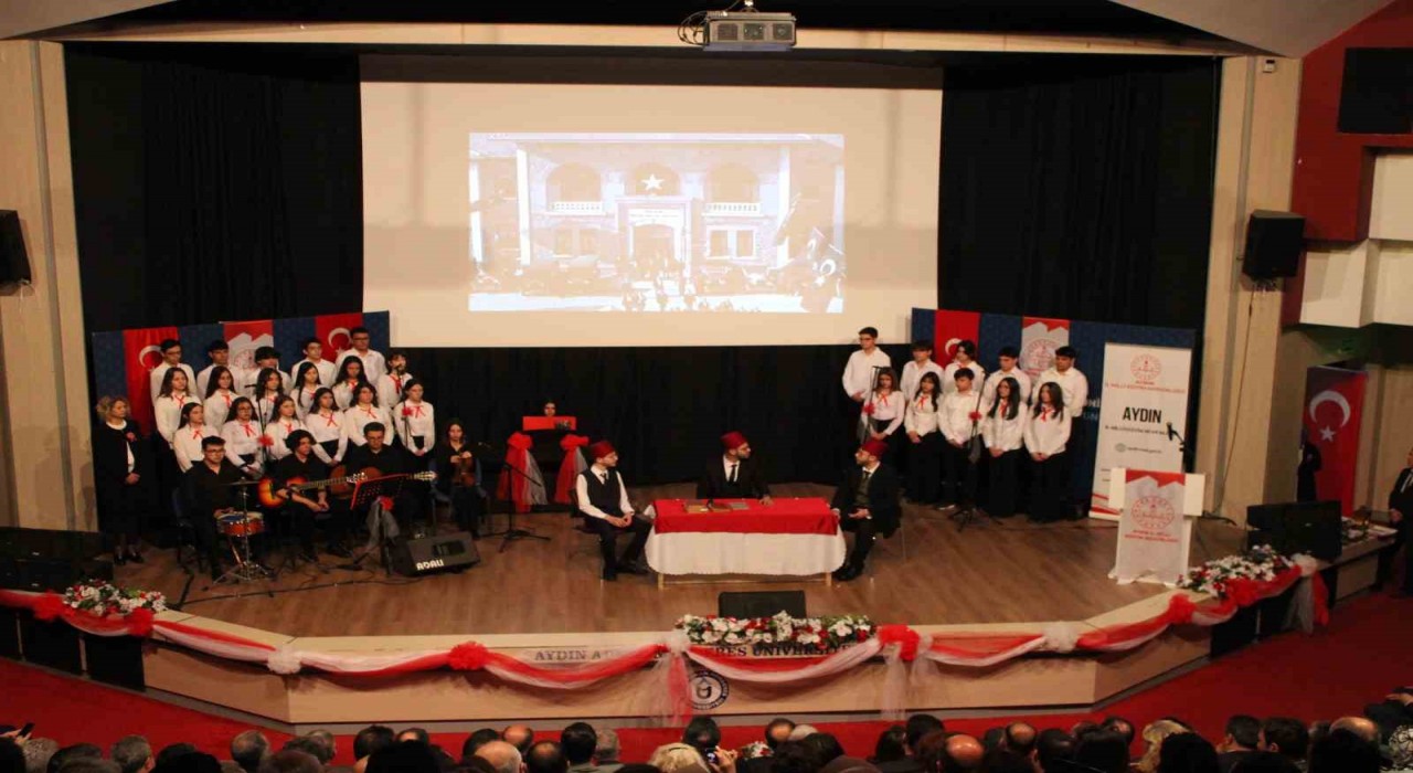 Lise öğrencilerinin gösterisi ayakta alkışlandı